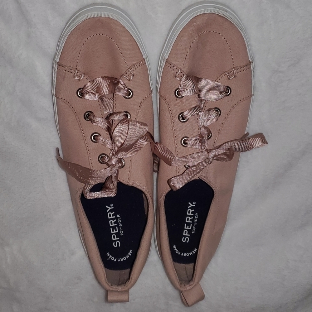 SPERRY Women's Crest Vibe Satin Lace Sneaker, Color Rose, Size 9